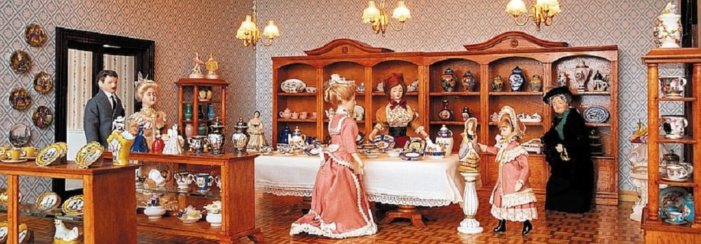 Porcelain shop