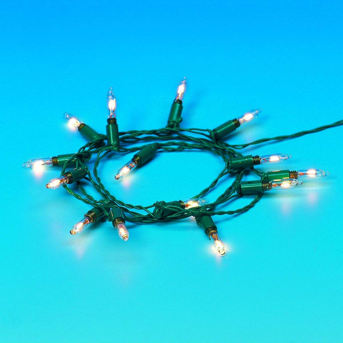 Christmas tree string of lights20150